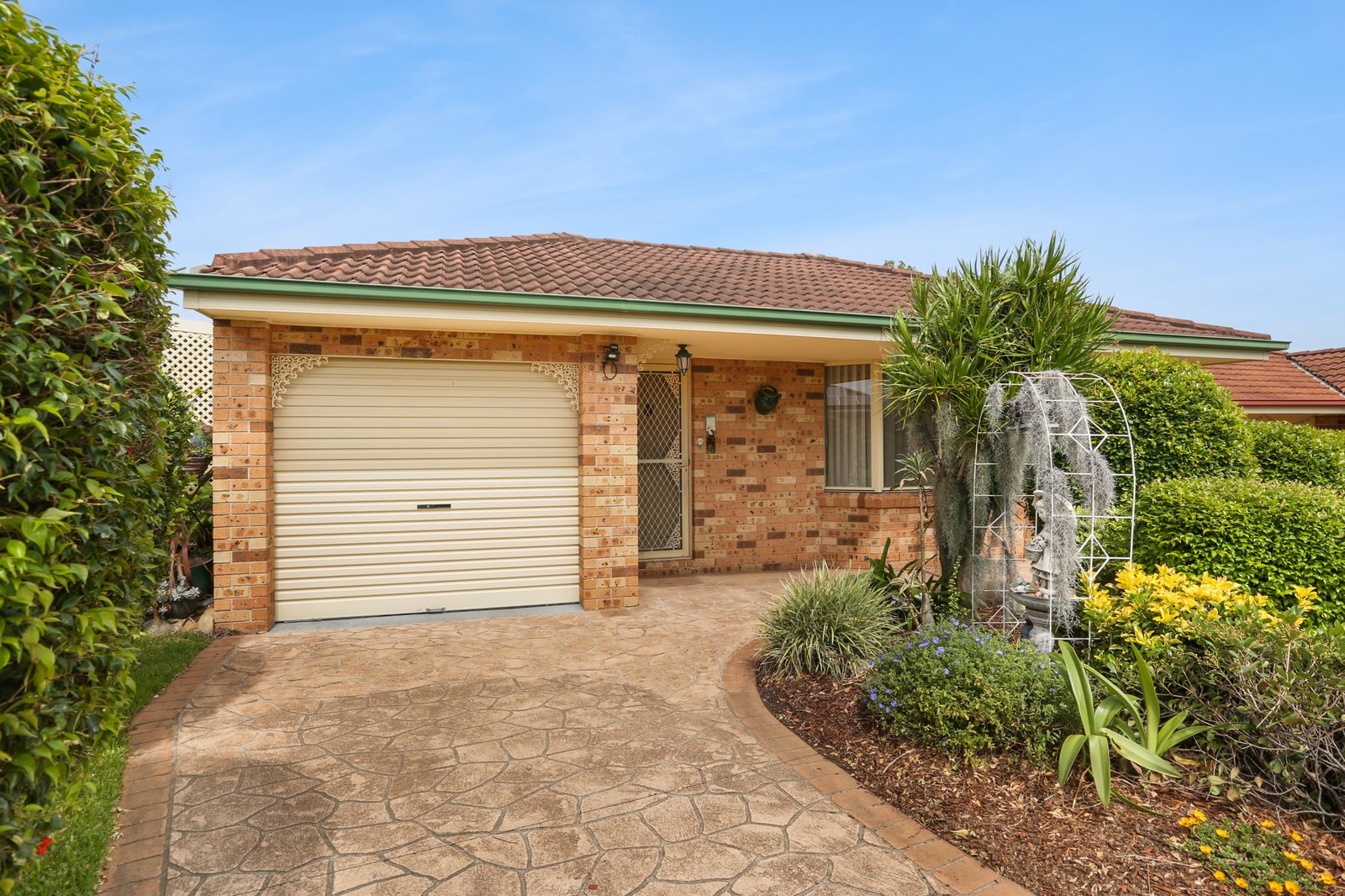 20 Sanderson Road KANAHOOKA 1