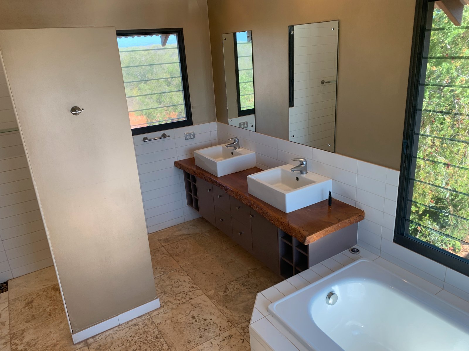 20 Sands Street BILINGURR 30