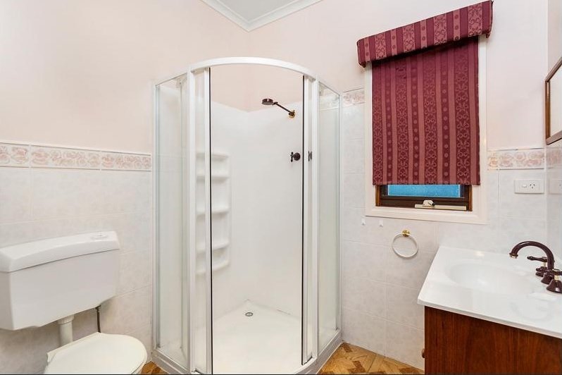 Gallery: 20 Sassella Street