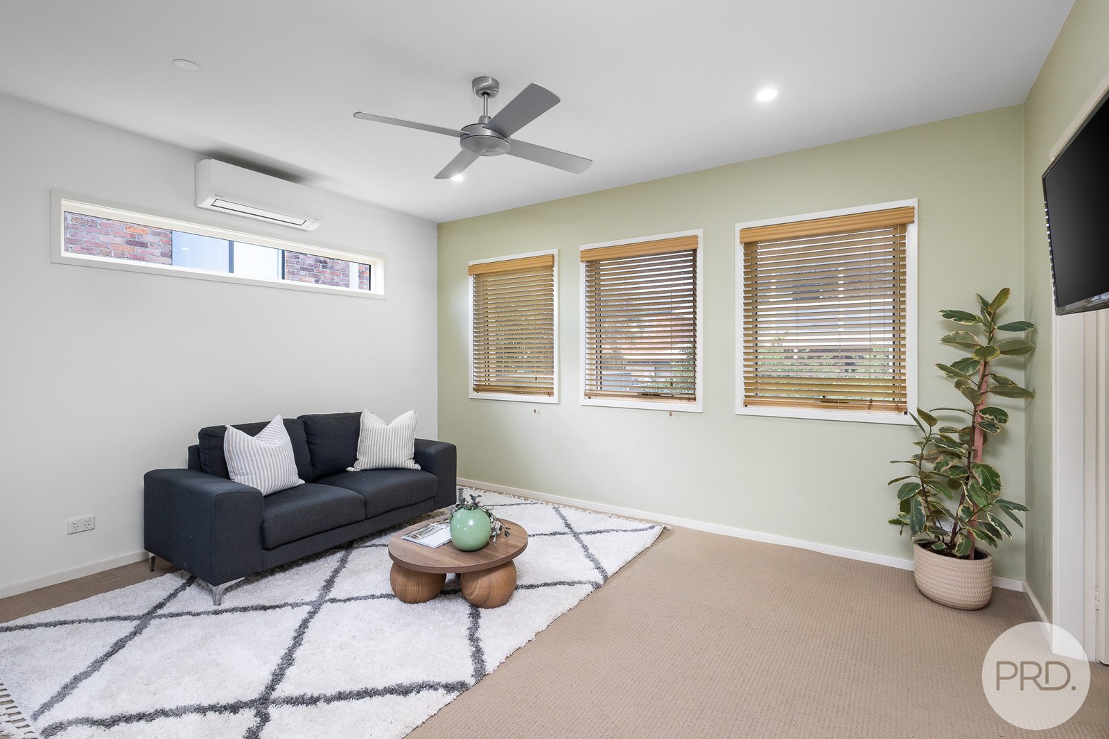 20 Scott Circuit SALAMANDER BAY 15