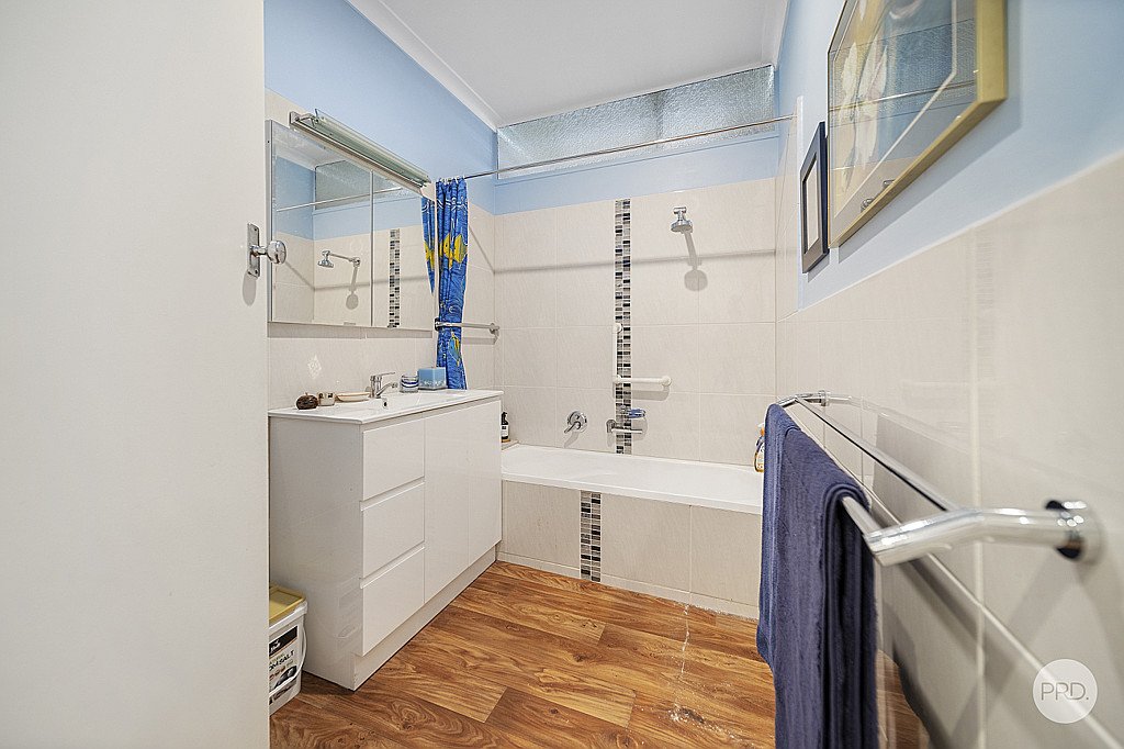 20 Semmens Street LONG GULLY 8