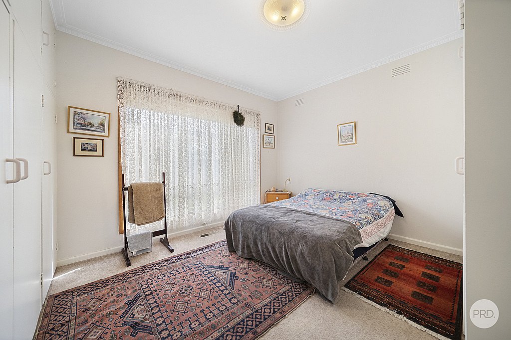 20 Semmens Street LONG GULLY 9