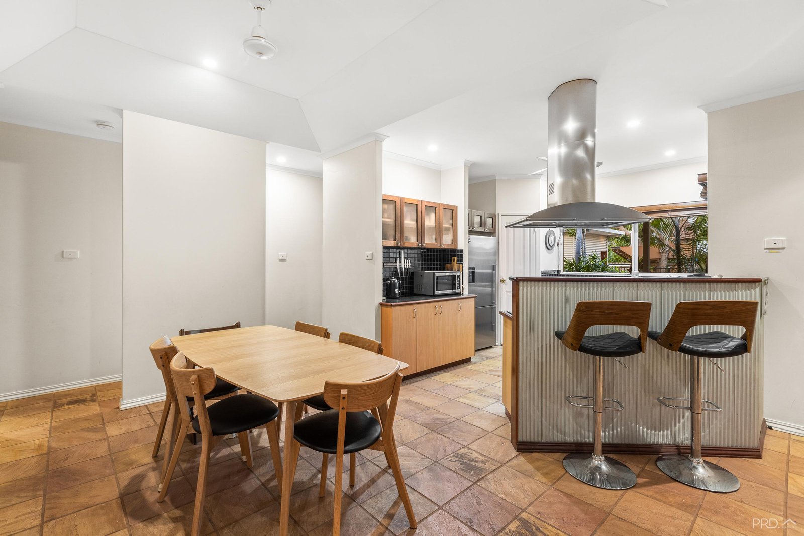 20 Shearwater Crescent DJUGUN 11