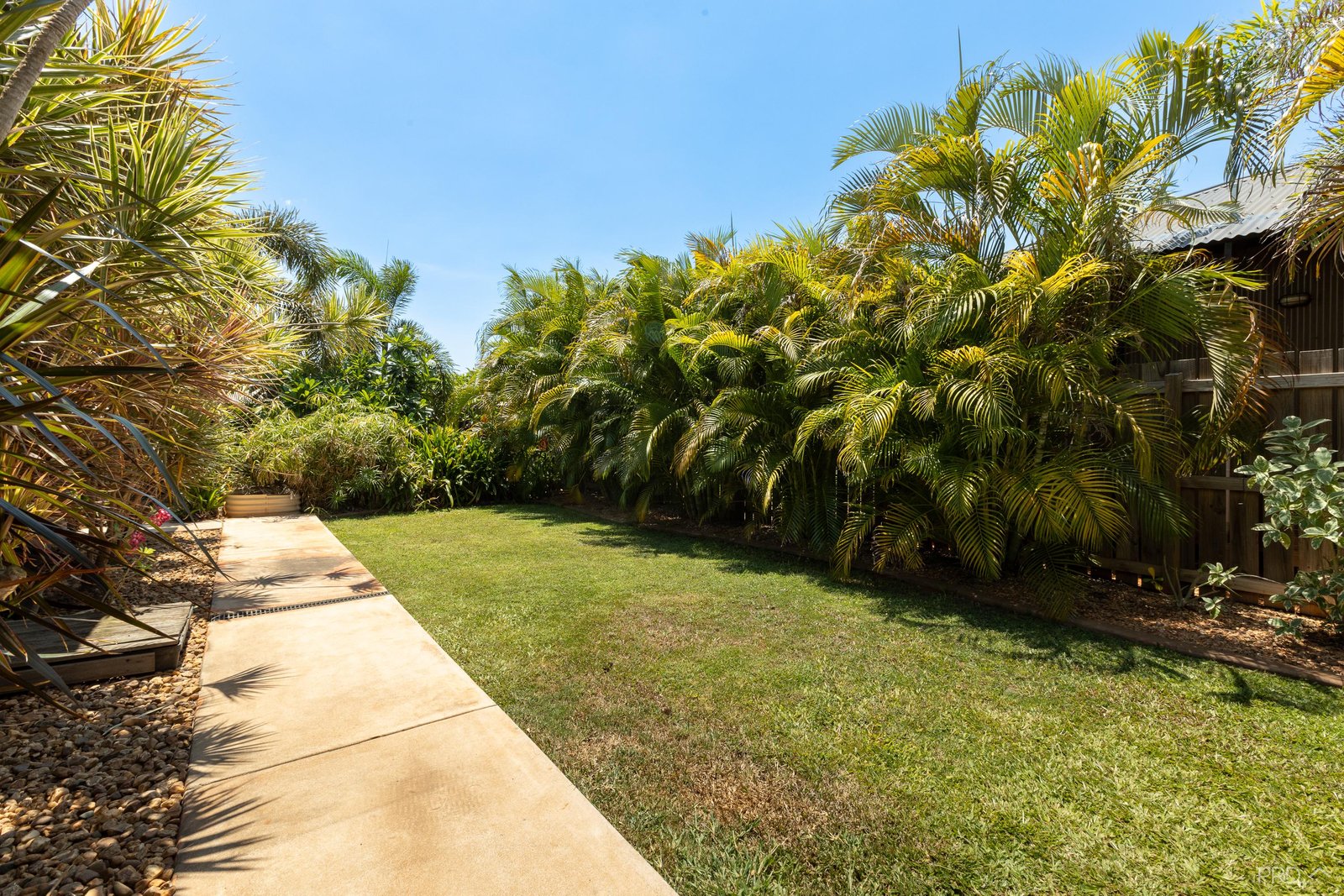 20 Songlark Loop DJUGUN 7