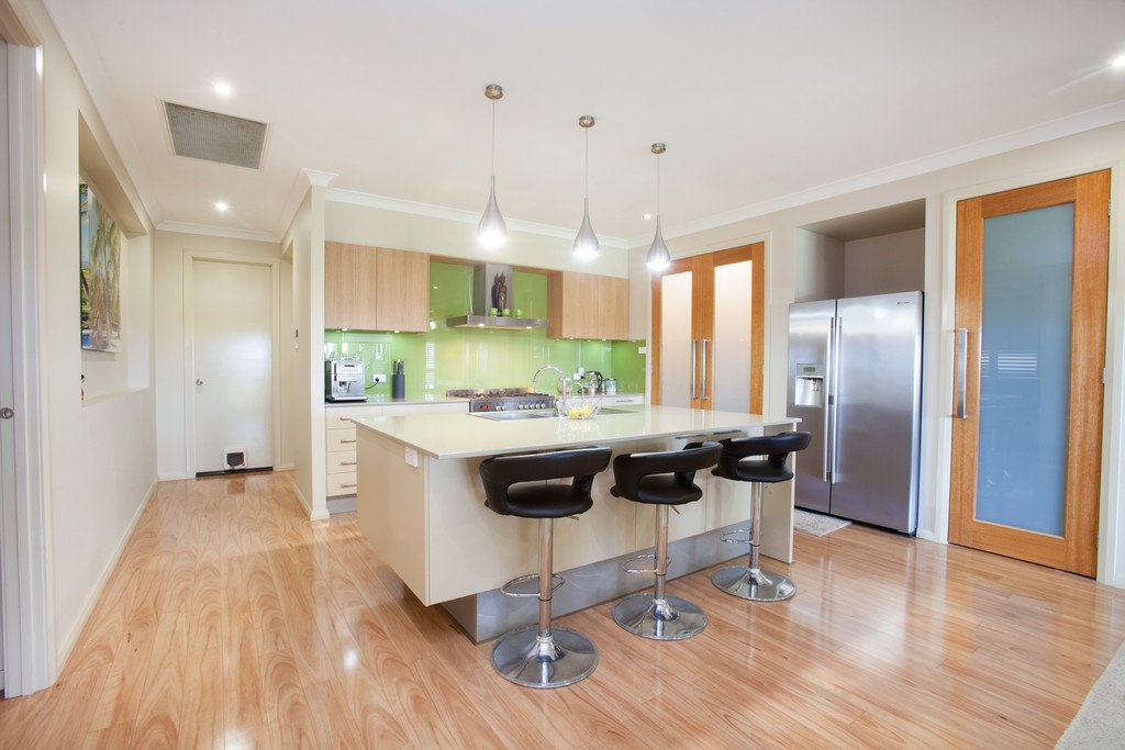 20 Stayard Drive LARGS 3