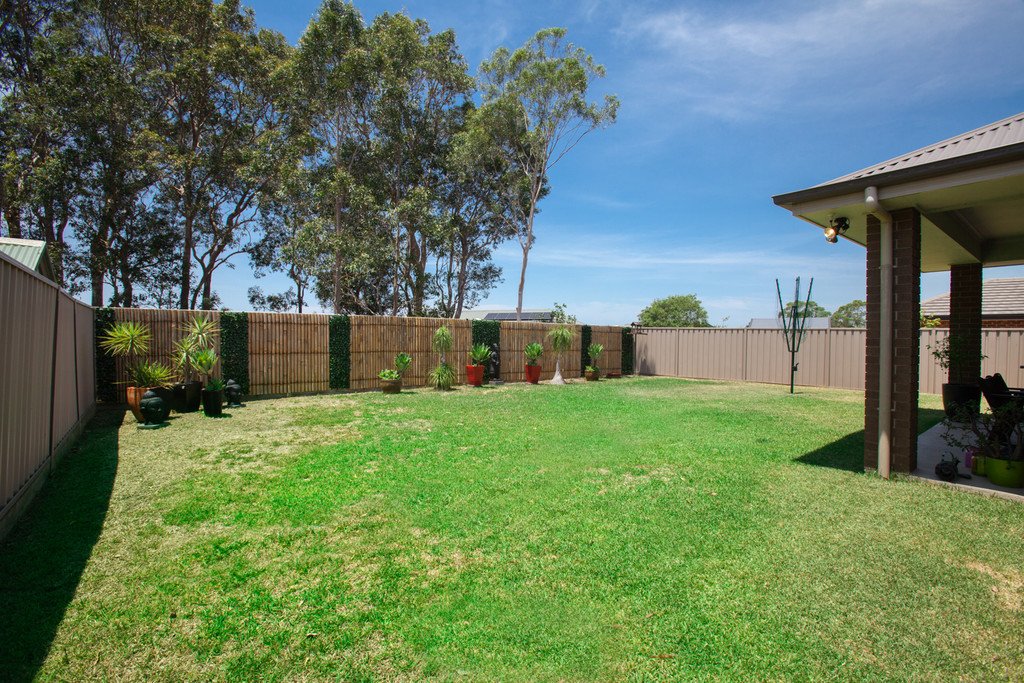 20 Stayard Drive LARGS 23