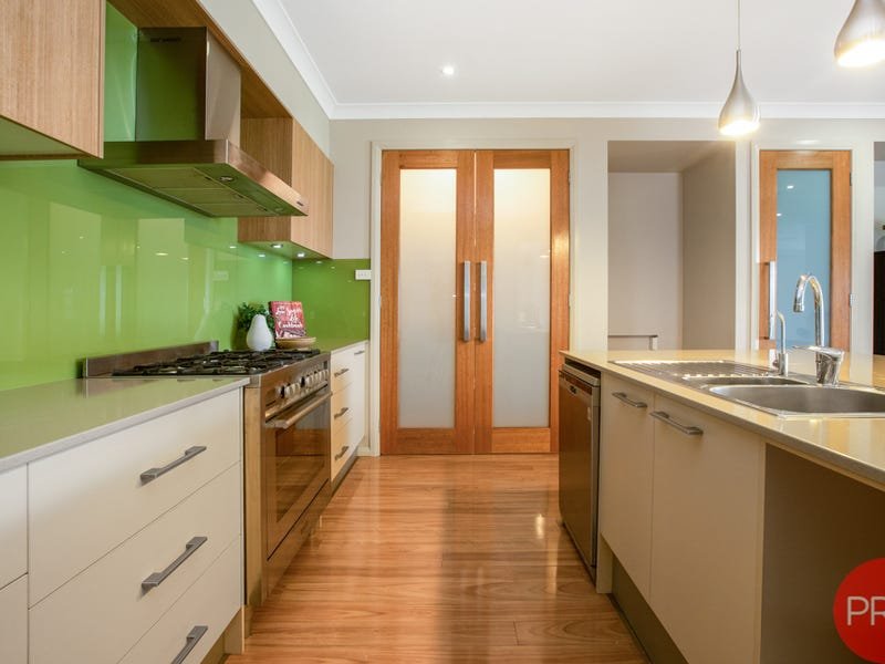 20 Stayard Drive LARGS 6