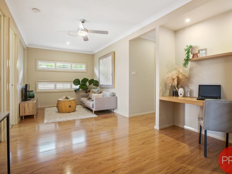 20 Stayard Drive LARGS 12