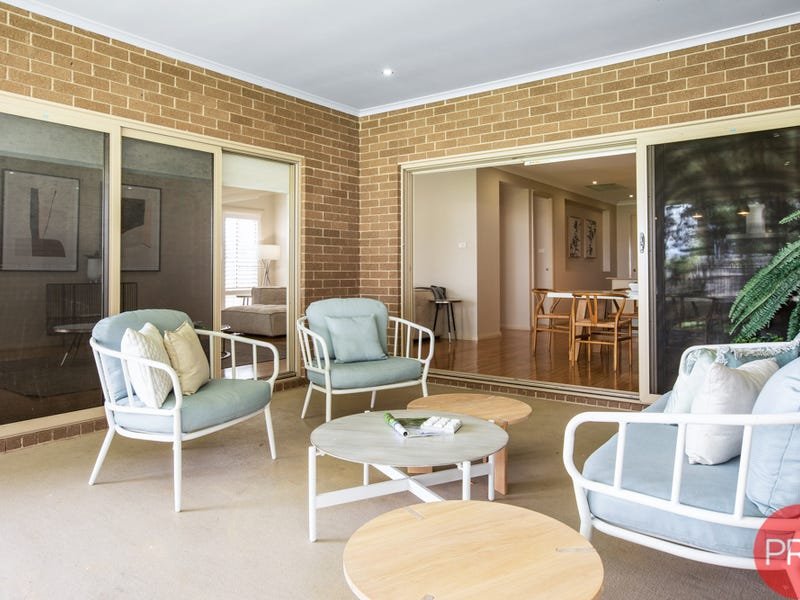 20 Stayard Drive LARGS 18