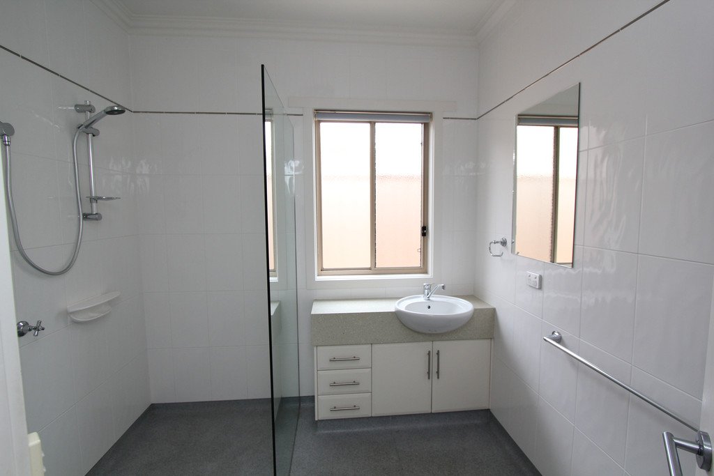 20 Steinfeld Street South GOLDEN POINT 9