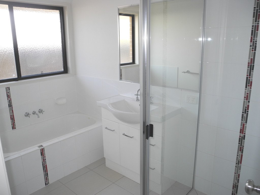 20 Surita Court BOYNE ISLAND 7