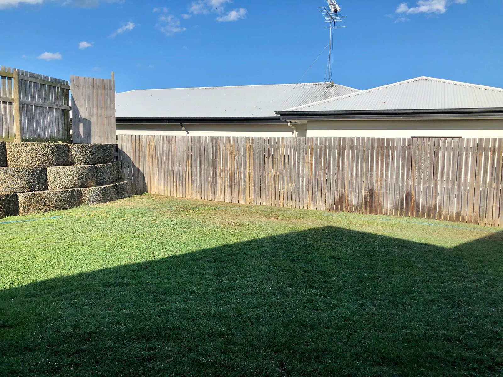 20 Surita Court BOYNE ISLAND 19