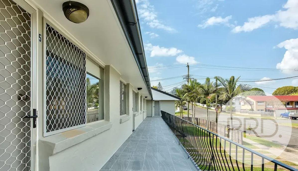 20 Surrey Street NUNDAH 2