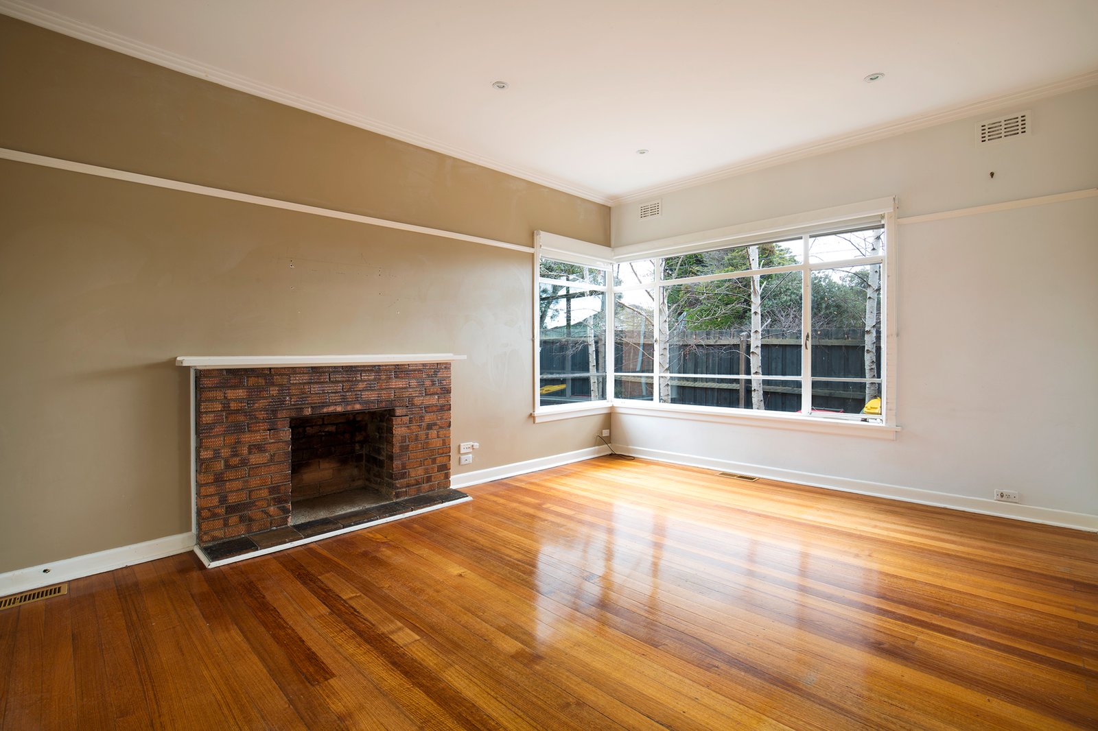 Gallery: 20 Tambet Street