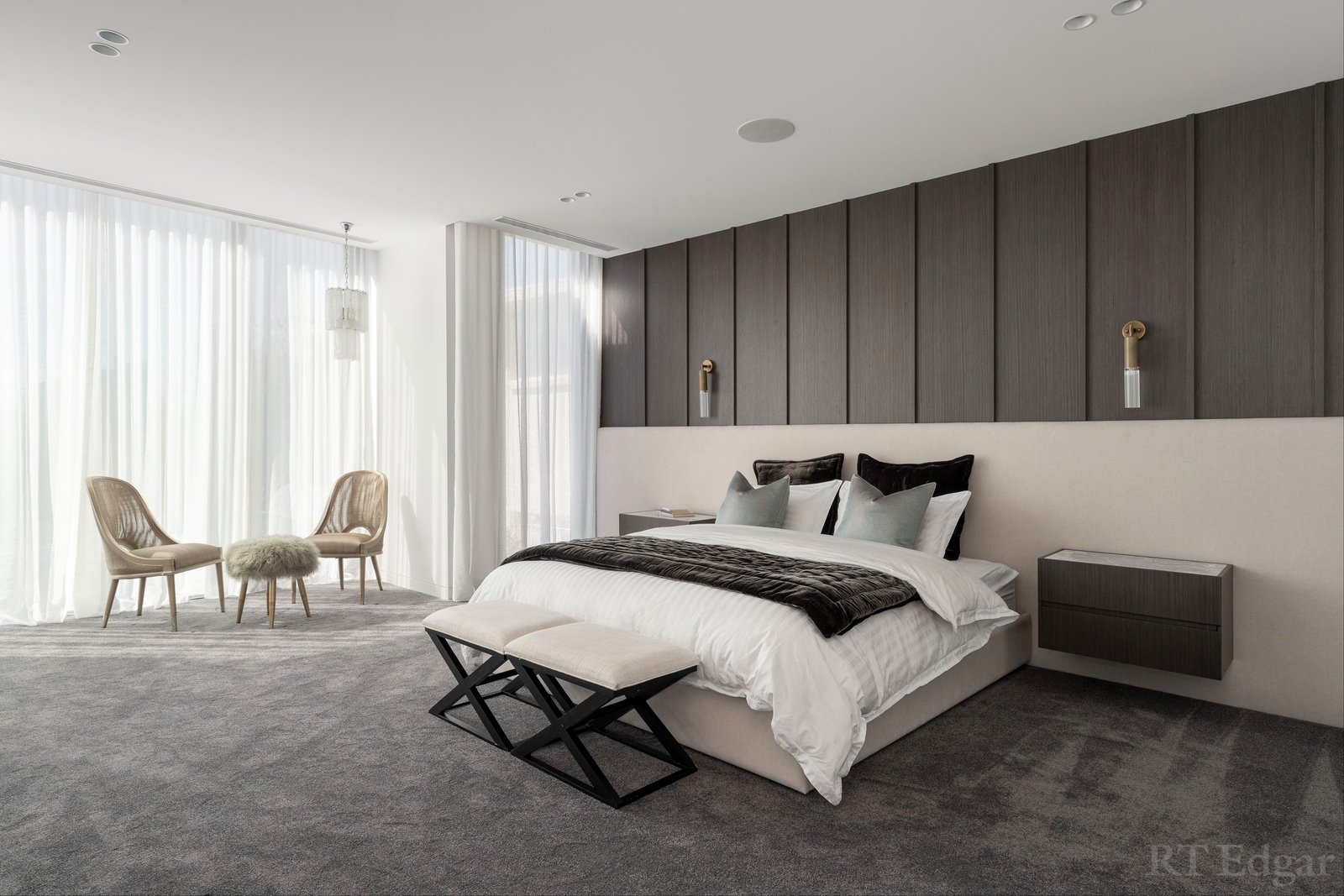 Real Estate and Property in 20 Tashinny Road, Toorak, VIC