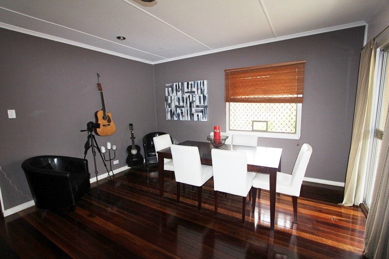 20 Terrigal Crescent SOUTHPORT 2