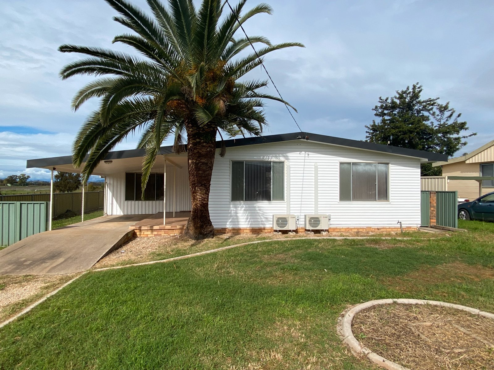 20 Terry Street TAMWORTH 1