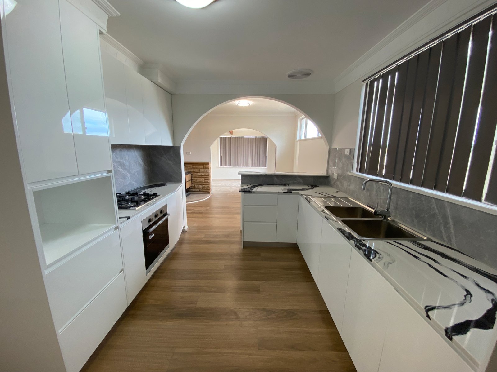 20 Terry Street TAMWORTH 5