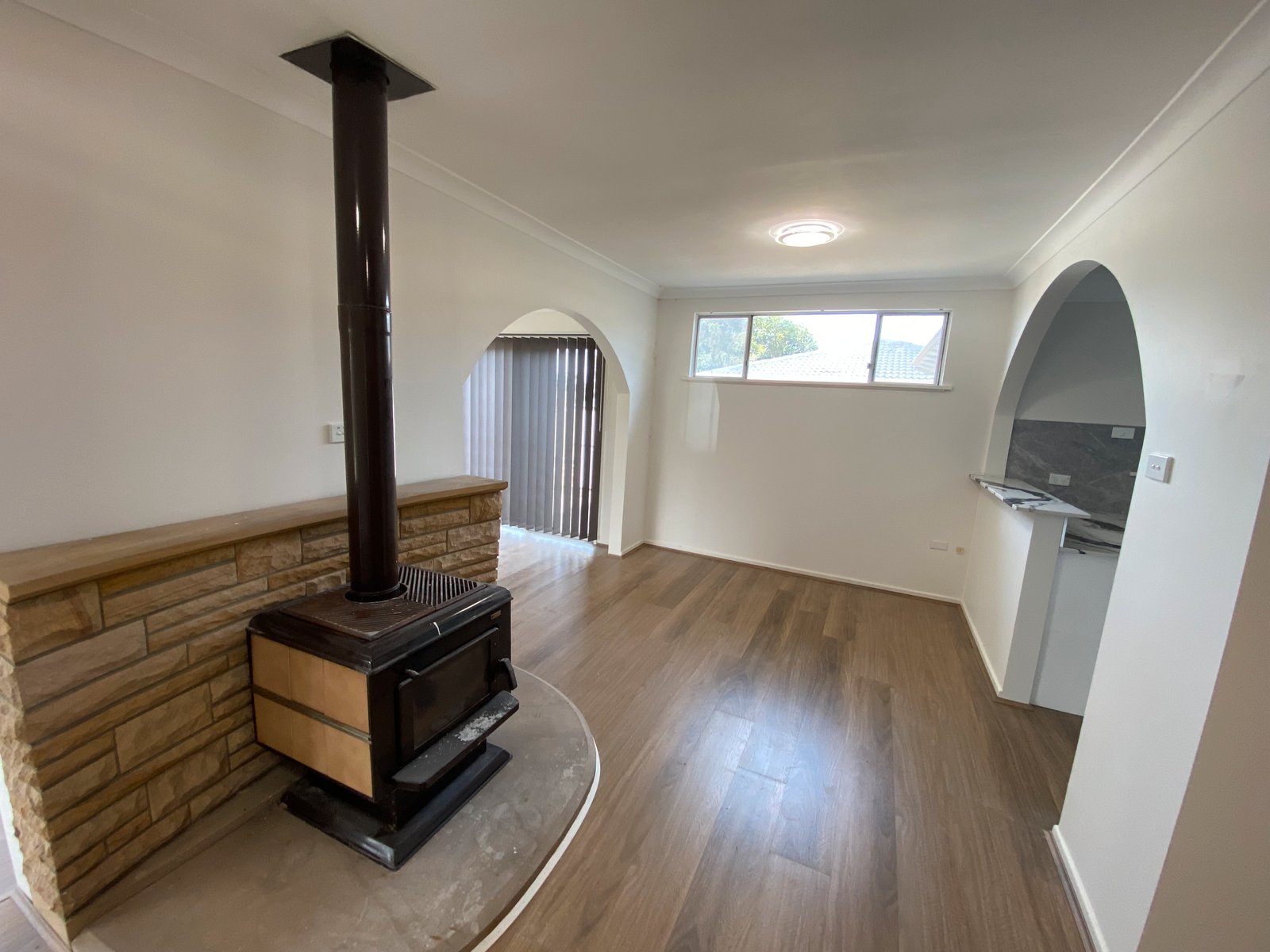 20 Terry Street TAMWORTH 9