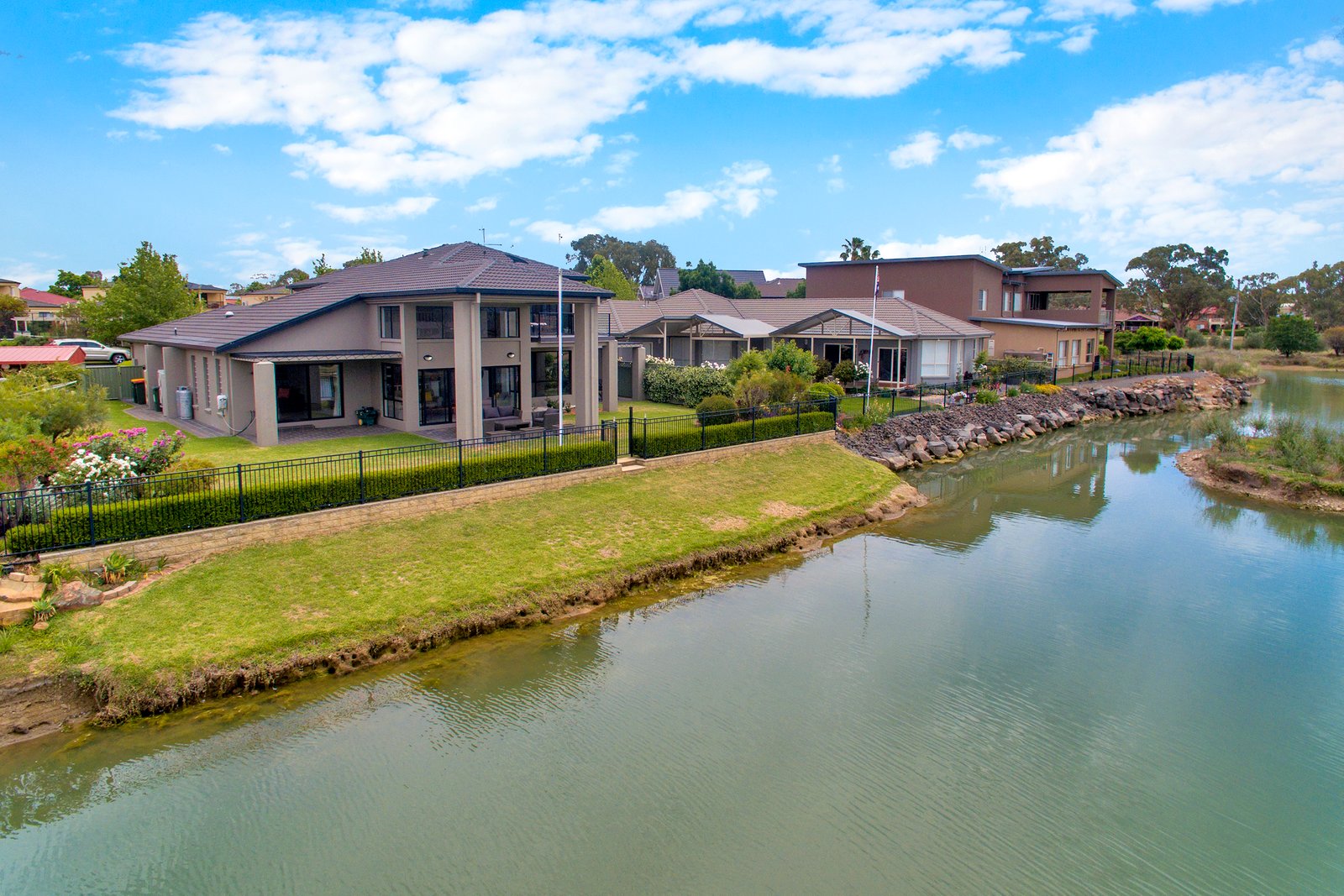 20 The Grange TAMWORTH 1