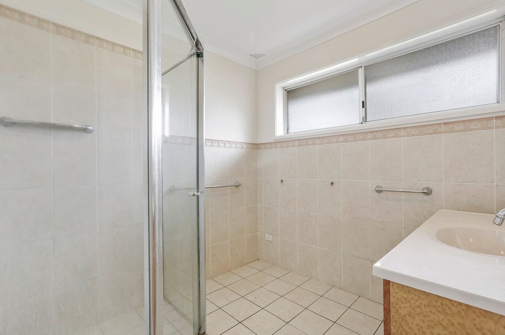 20 Thirroul Road KANAHOOKA 6