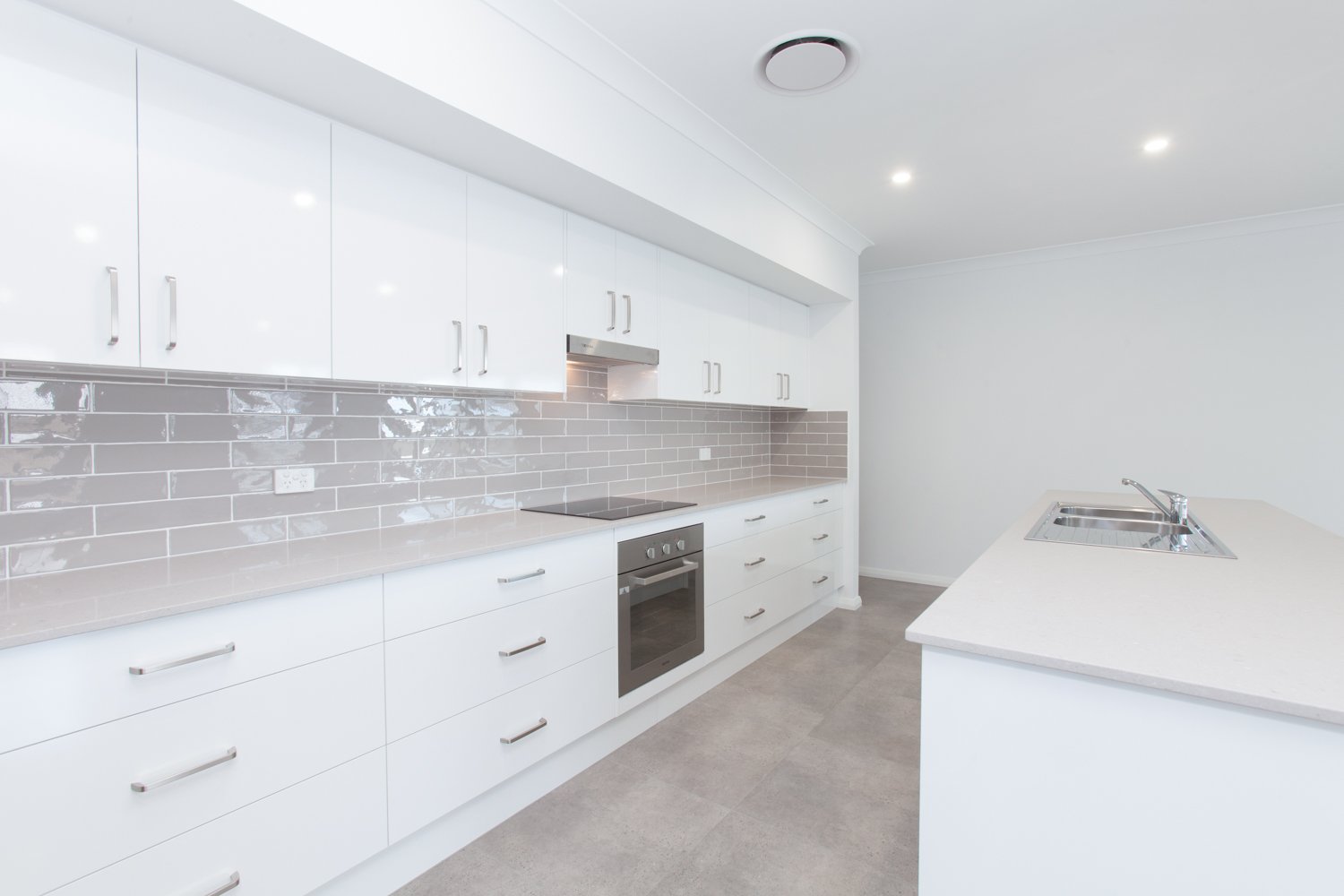 20 Threadtail Street CHISHOLM 4