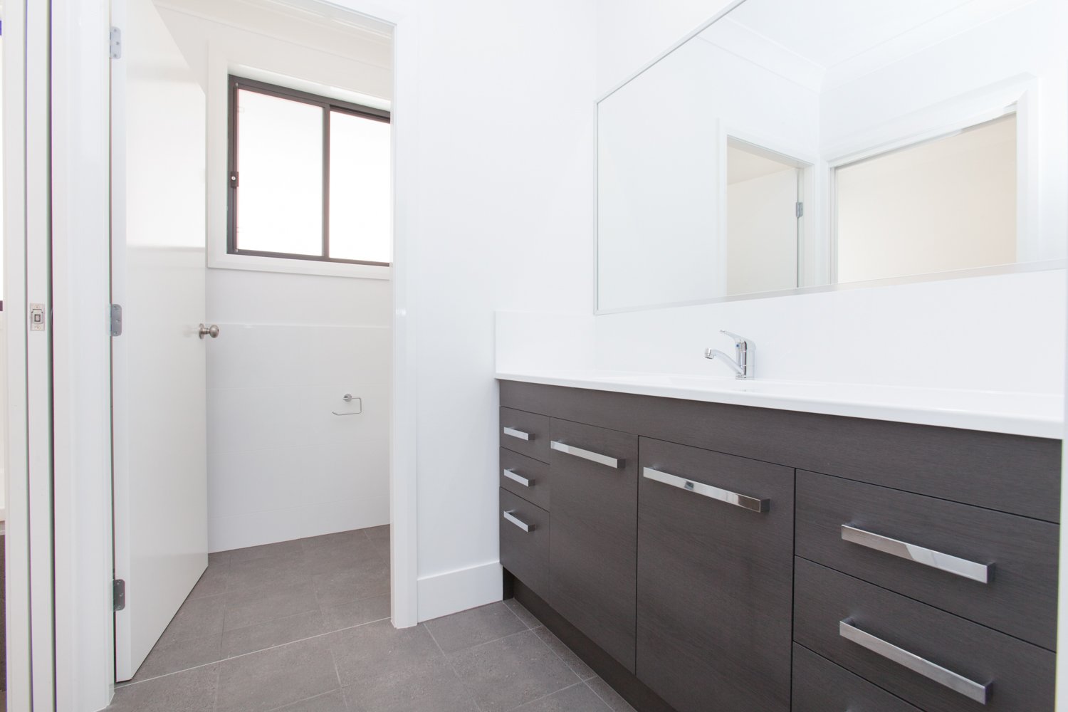 20 Threadtail Street CHISHOLM 10