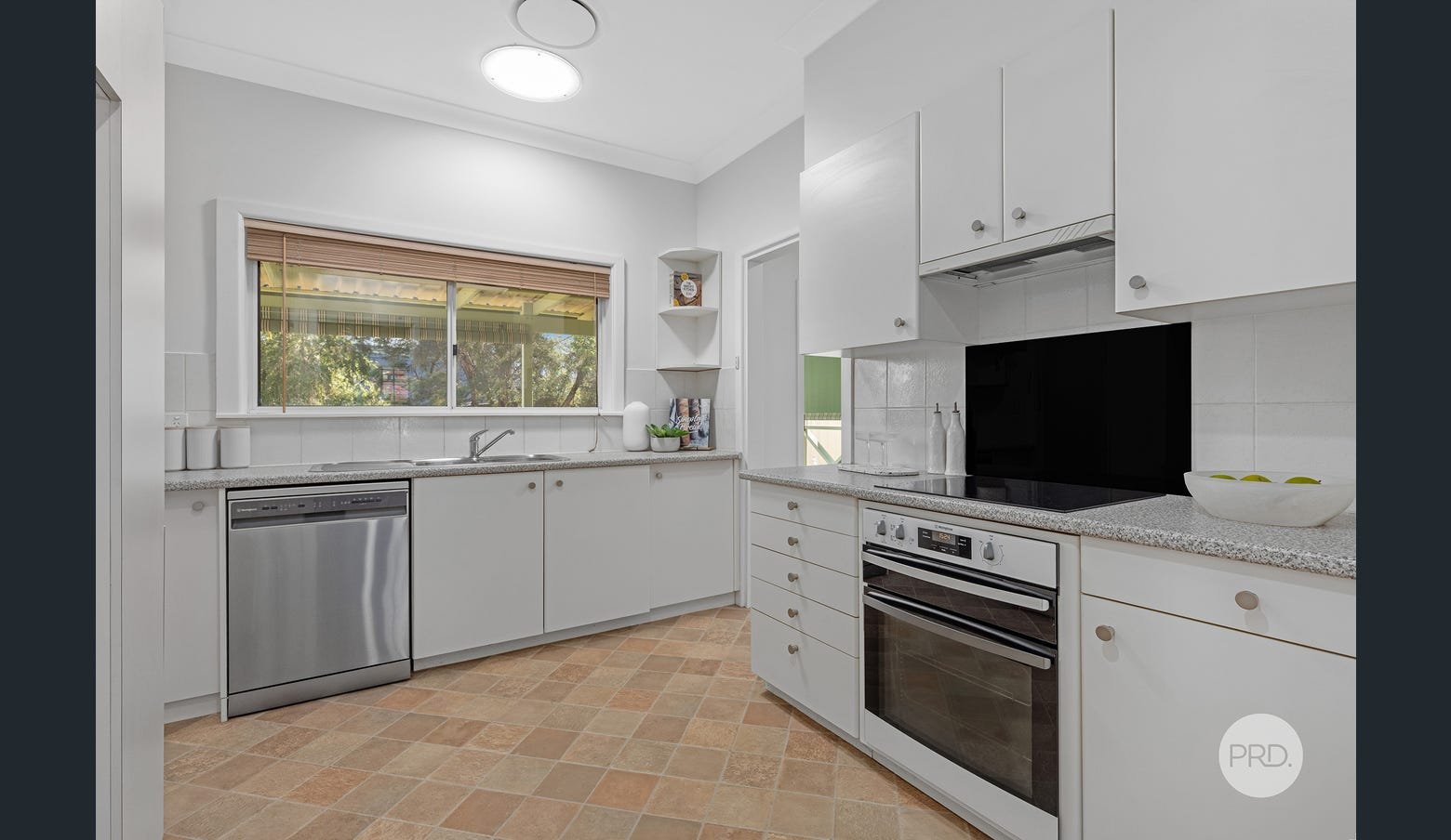 20 Tournay Street PEAKHURST 3
