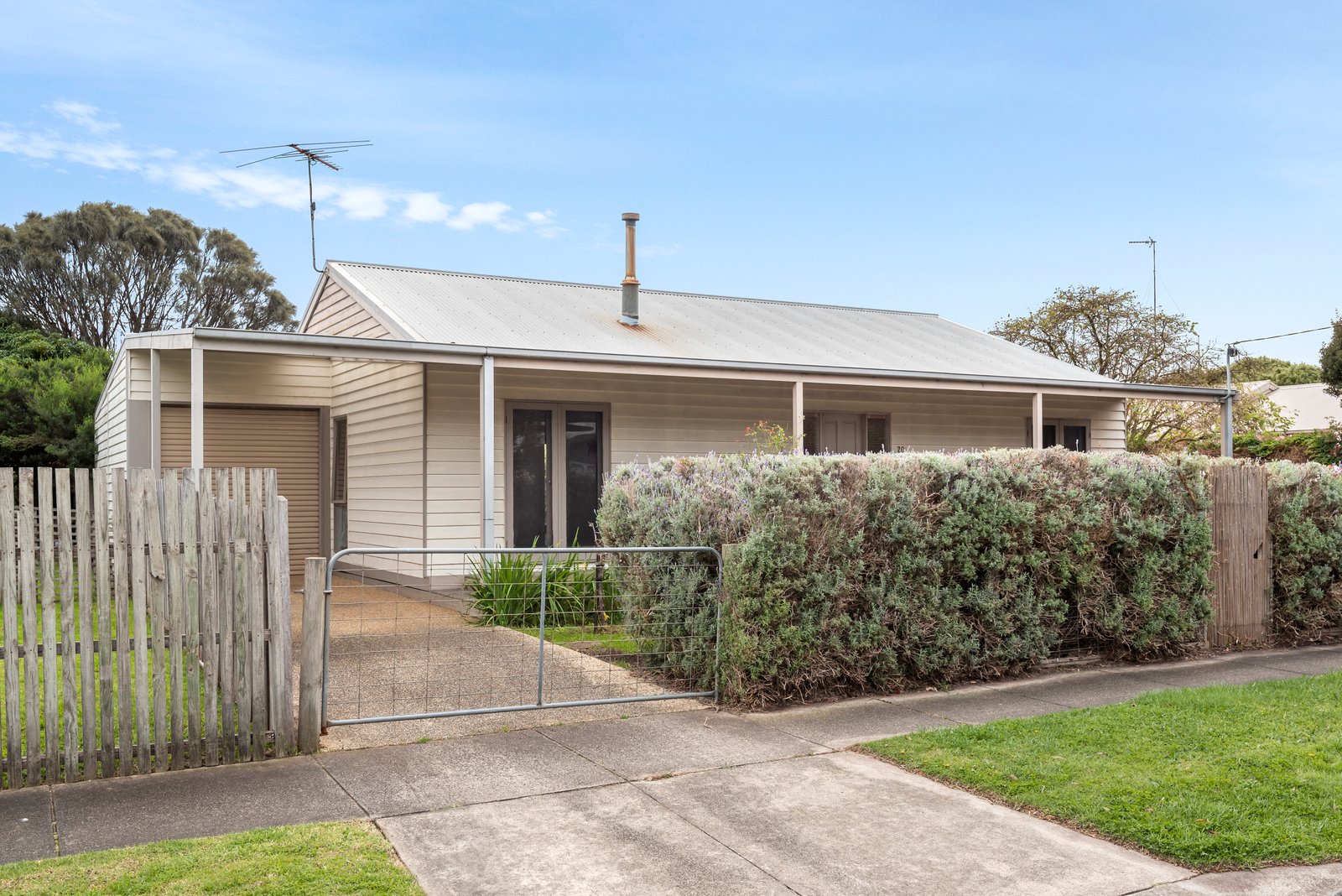 Real Estate and Property in 20 Tremont Court, Barwon Heads, VIC