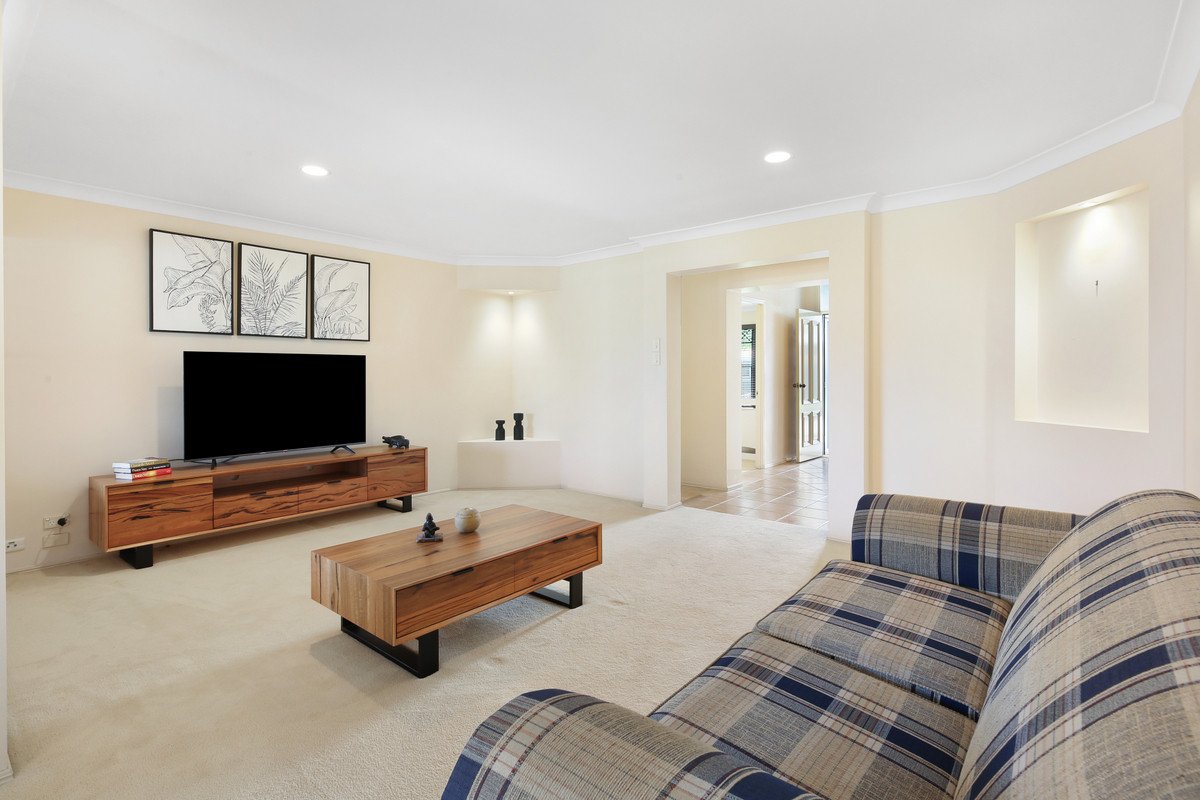 20 Tropicana Circuit Burleigh Waters 7