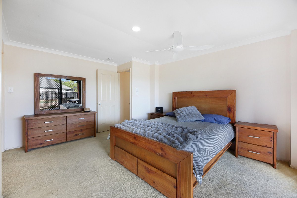 20 Tropicana Circuit Burleigh Waters 15
