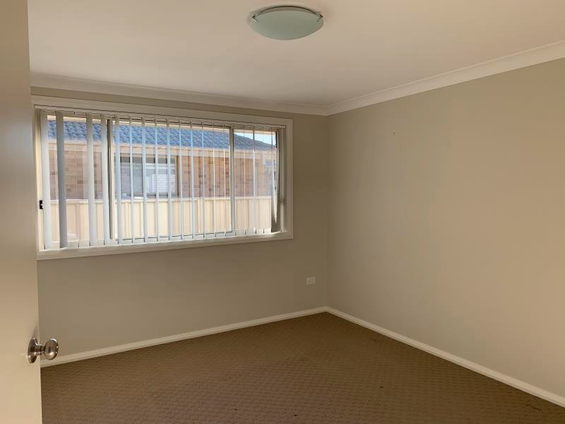 20 Tulipwood Crescent TAMWORTH 5