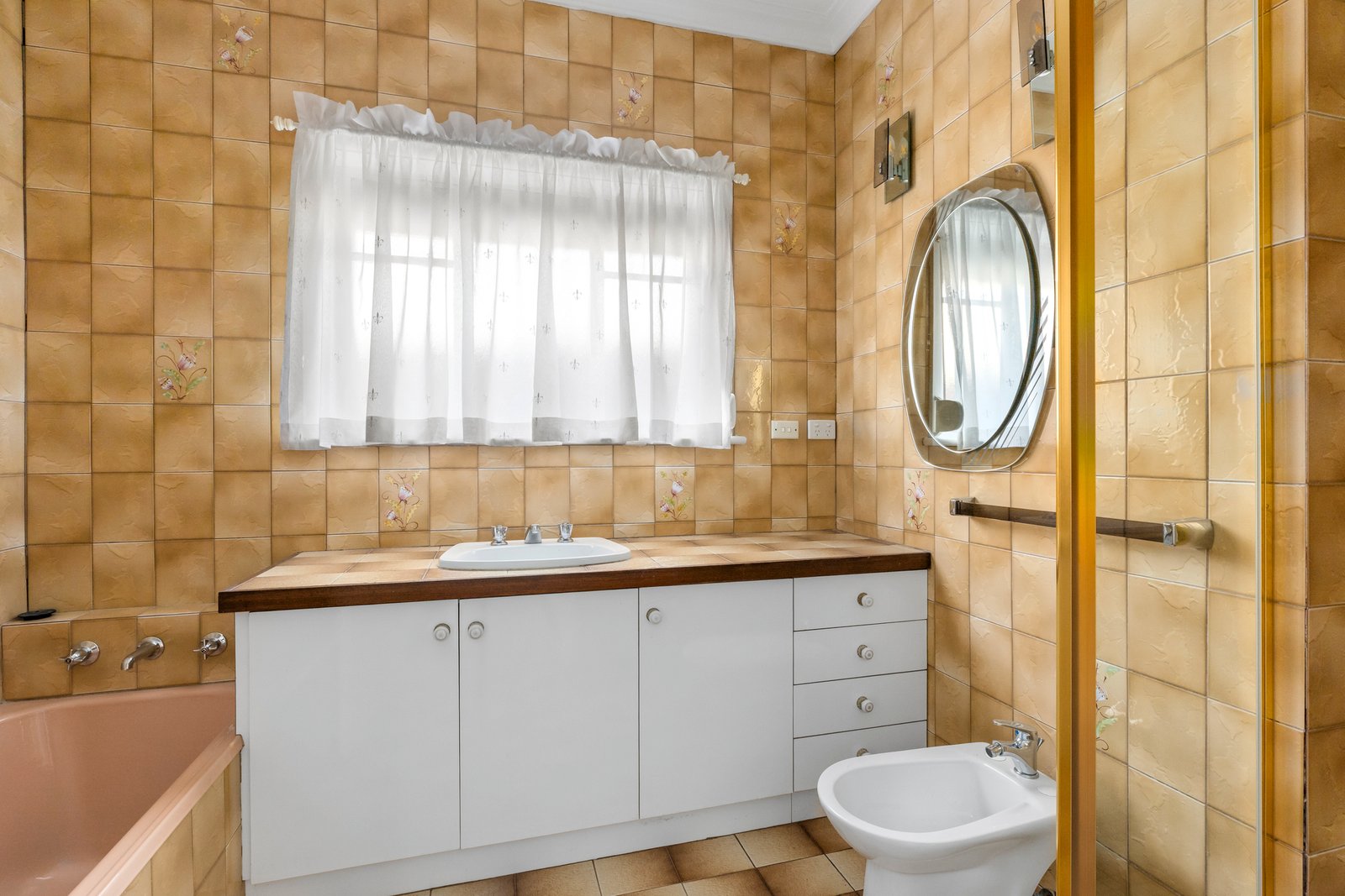 Real Estate and Property in 20 Turnbull Grove, Northcote, VIC