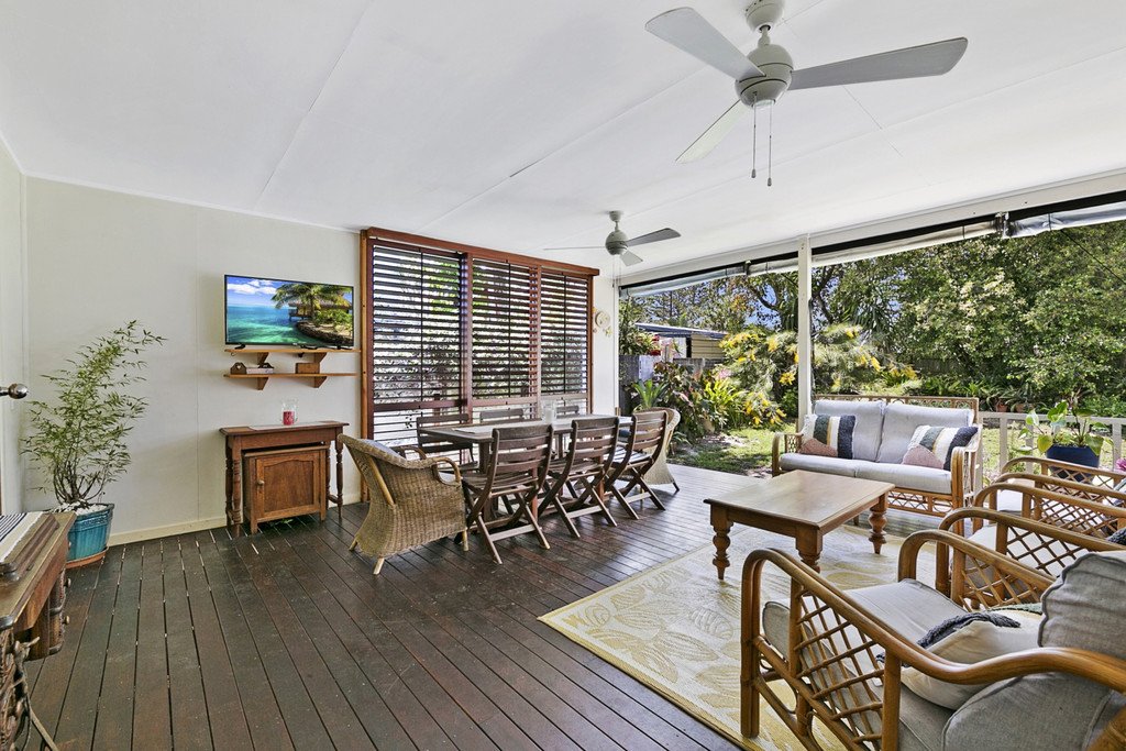 20 Twenty Third Avenue PALM BEACH 12