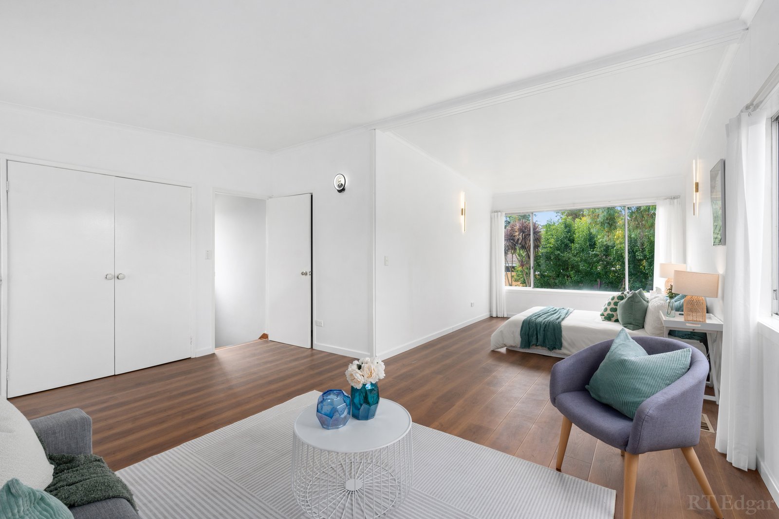 Real Estate and Property in 20 Valerie Court, Heathmont, VIC