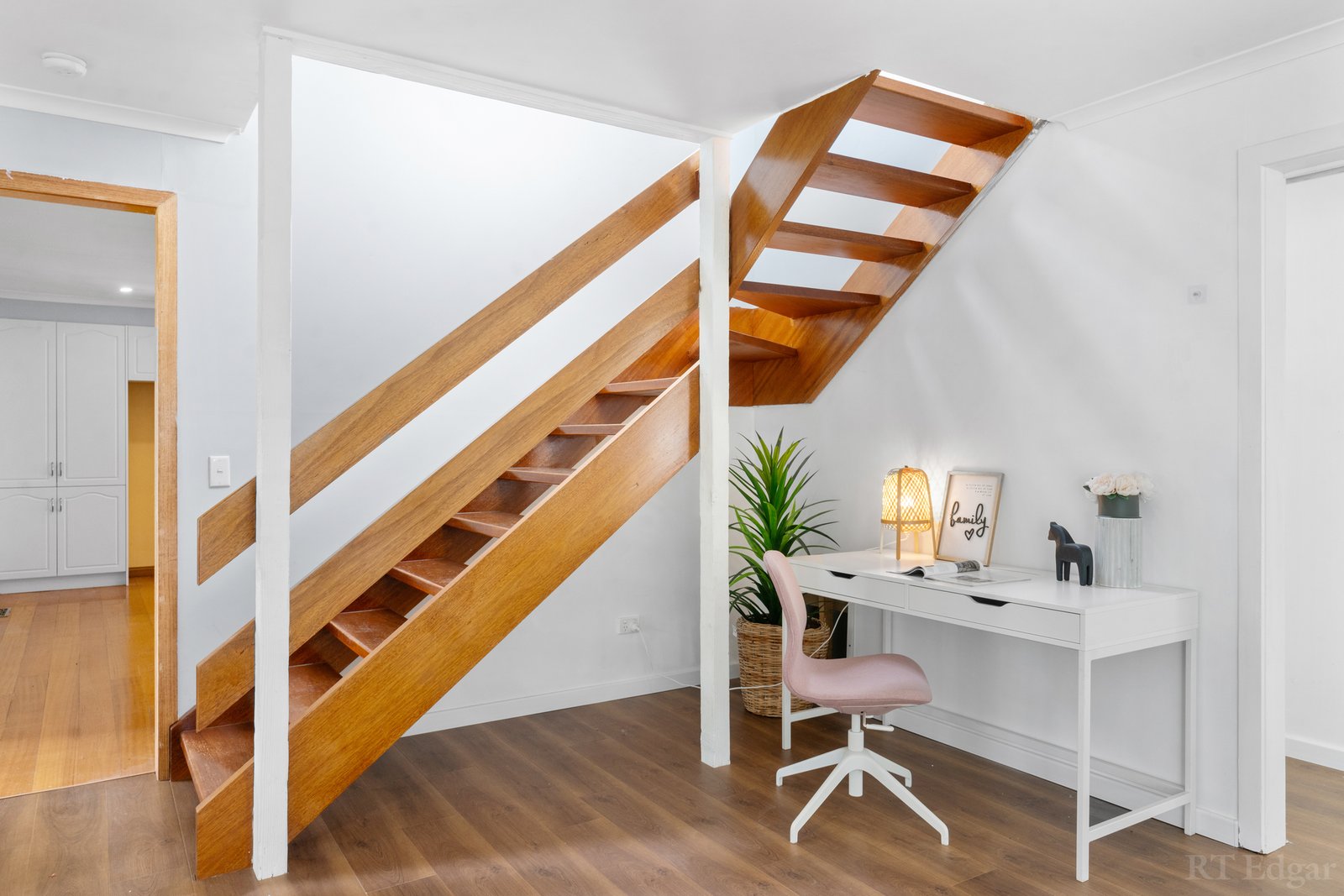 Real Estate and Property in 20 Valerie Court, Heathmont, VIC