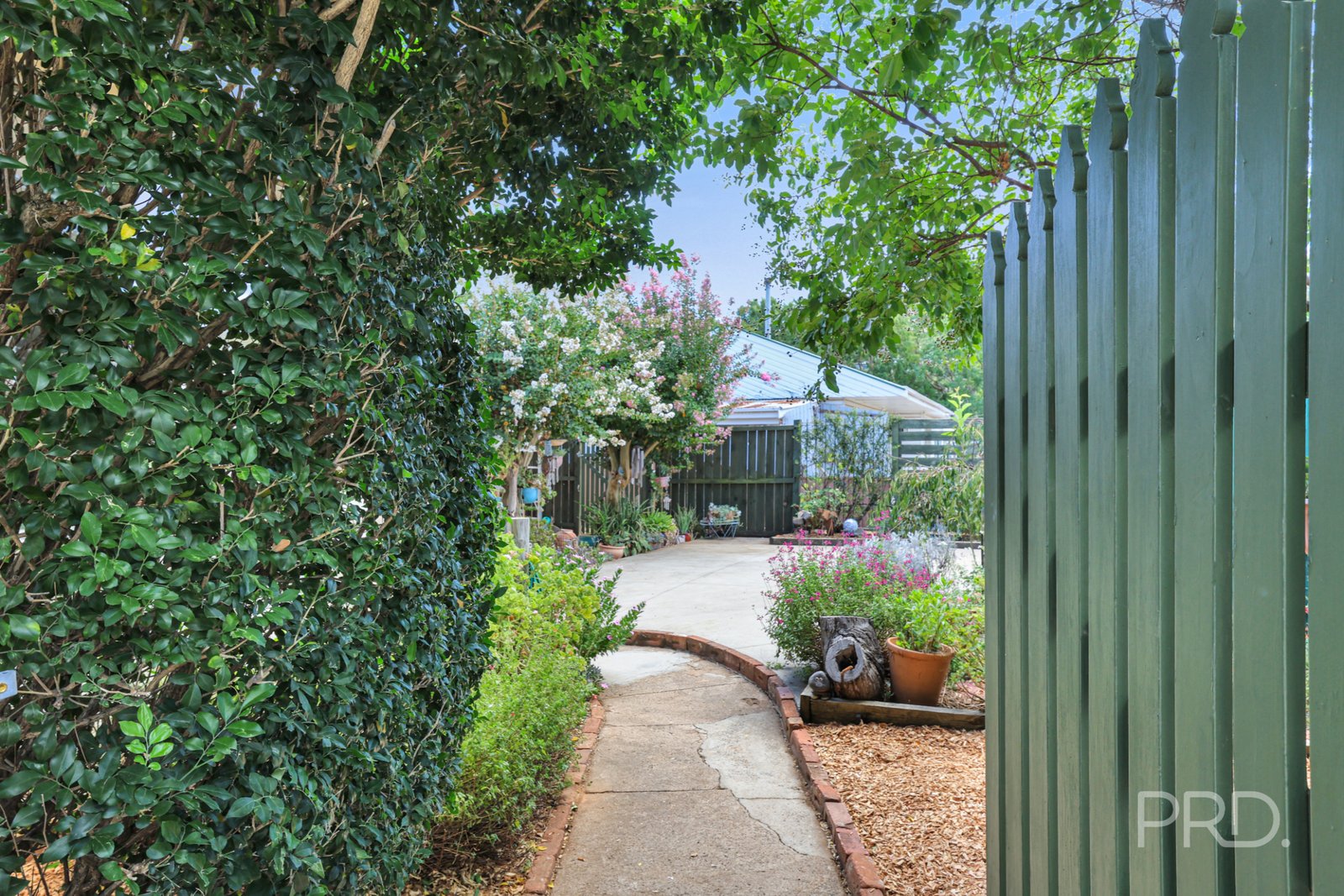 20 Victoria Street TAMWORTH 2