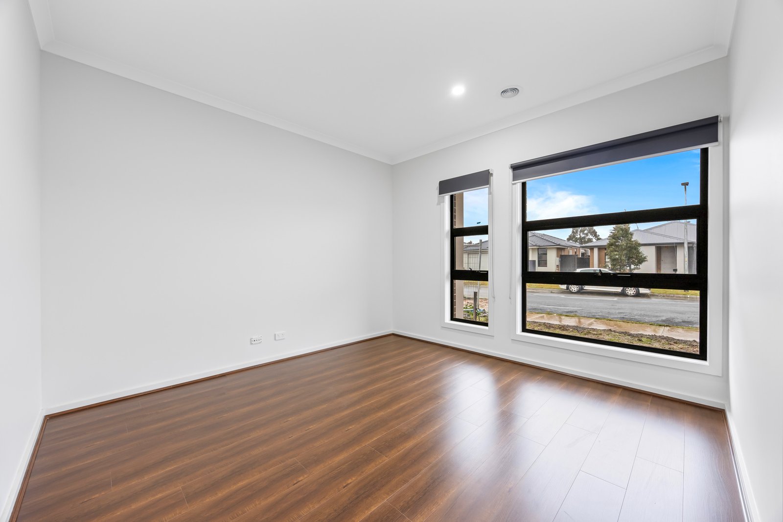 Gallery: 20 Volt Street