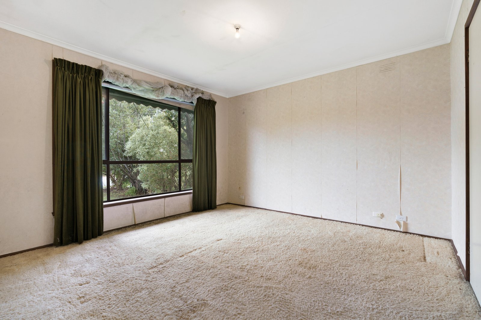 Real Estate and Property in 20 Waldheim Road, Bayswater, VIC