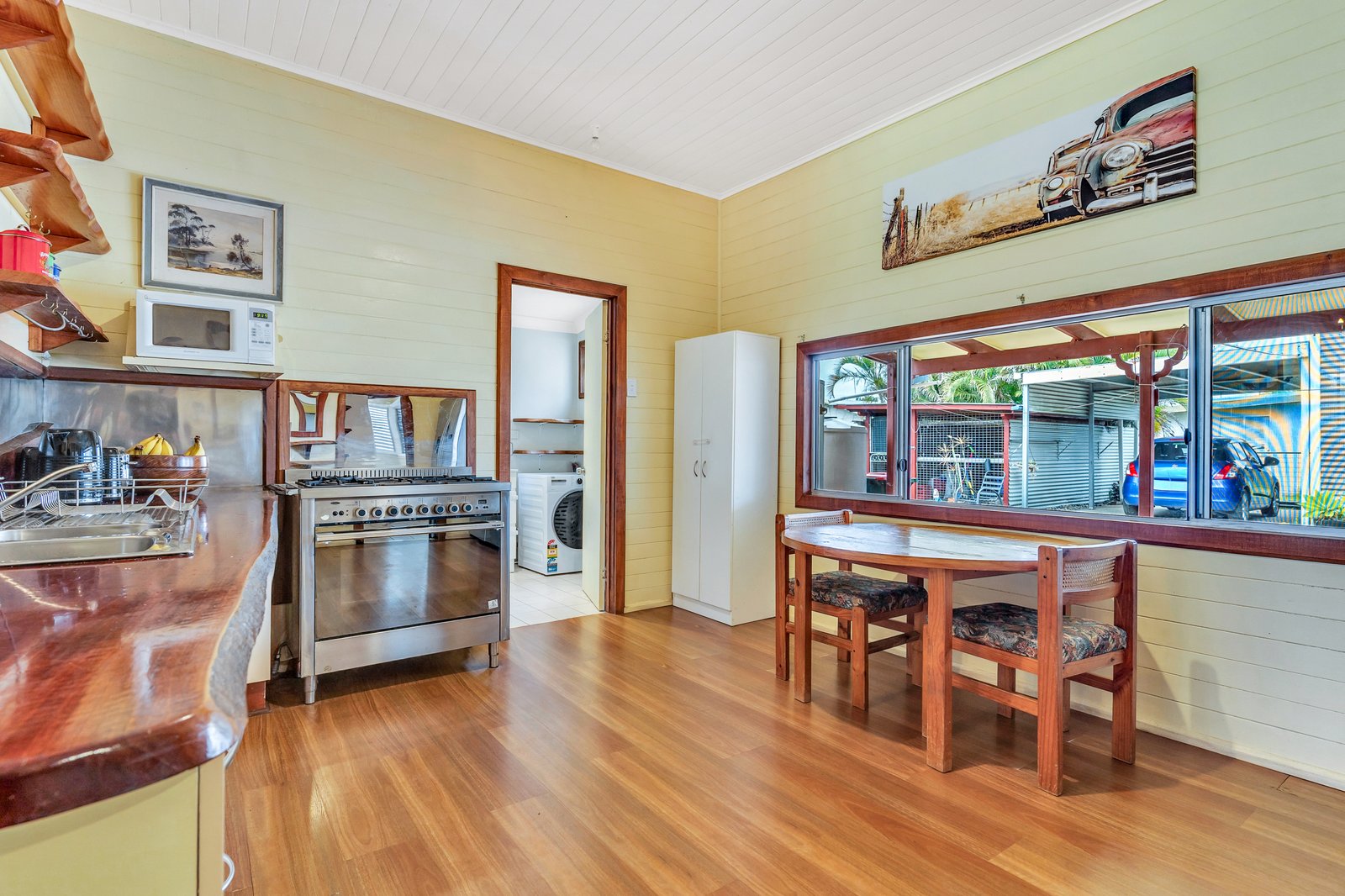 20 Walker Street CASINO 11