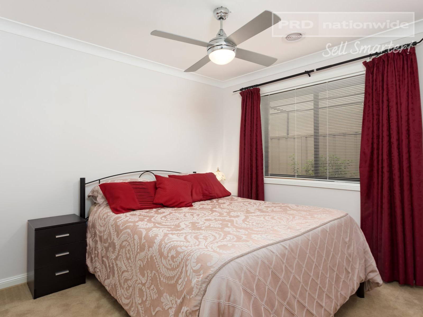 20 Warambee Street GLENFIELD PARK 9