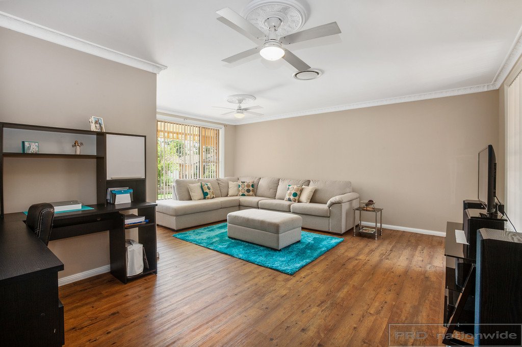20 Welwin Crescent THORNTON 2