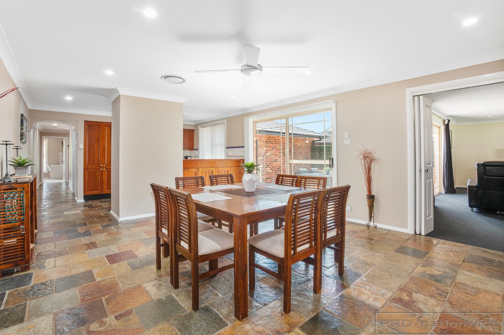 20 Welwin Crescent THORNTON 7