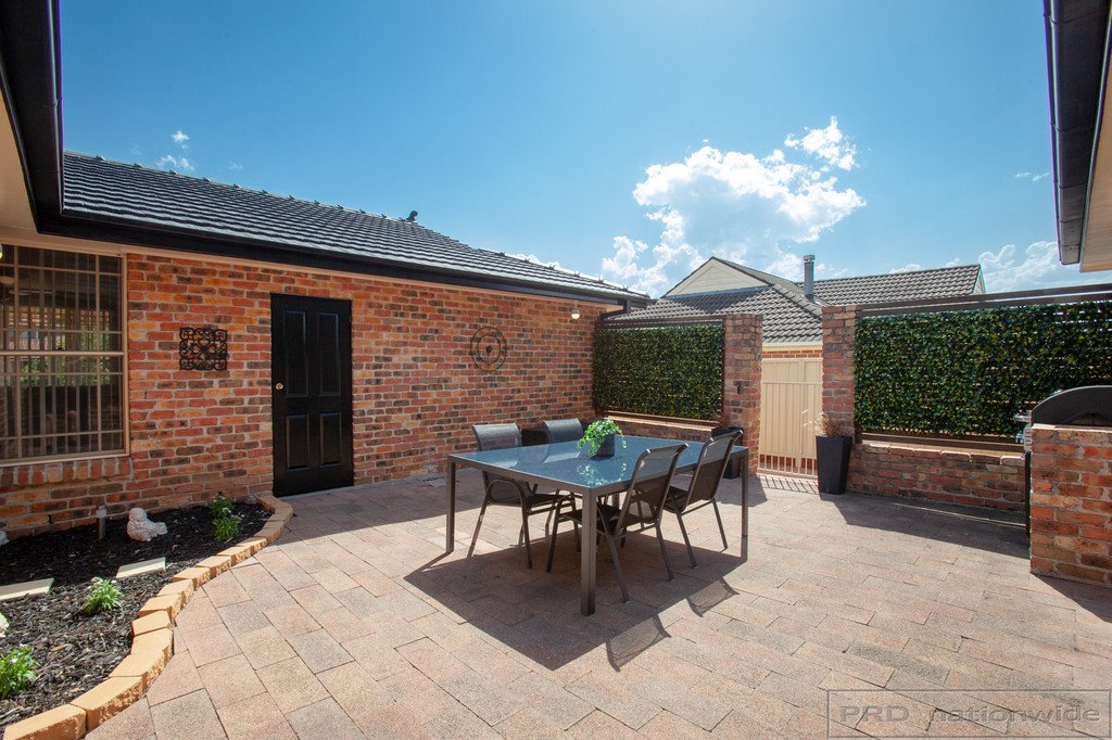 20 Welwin Crescent THORNTON 10