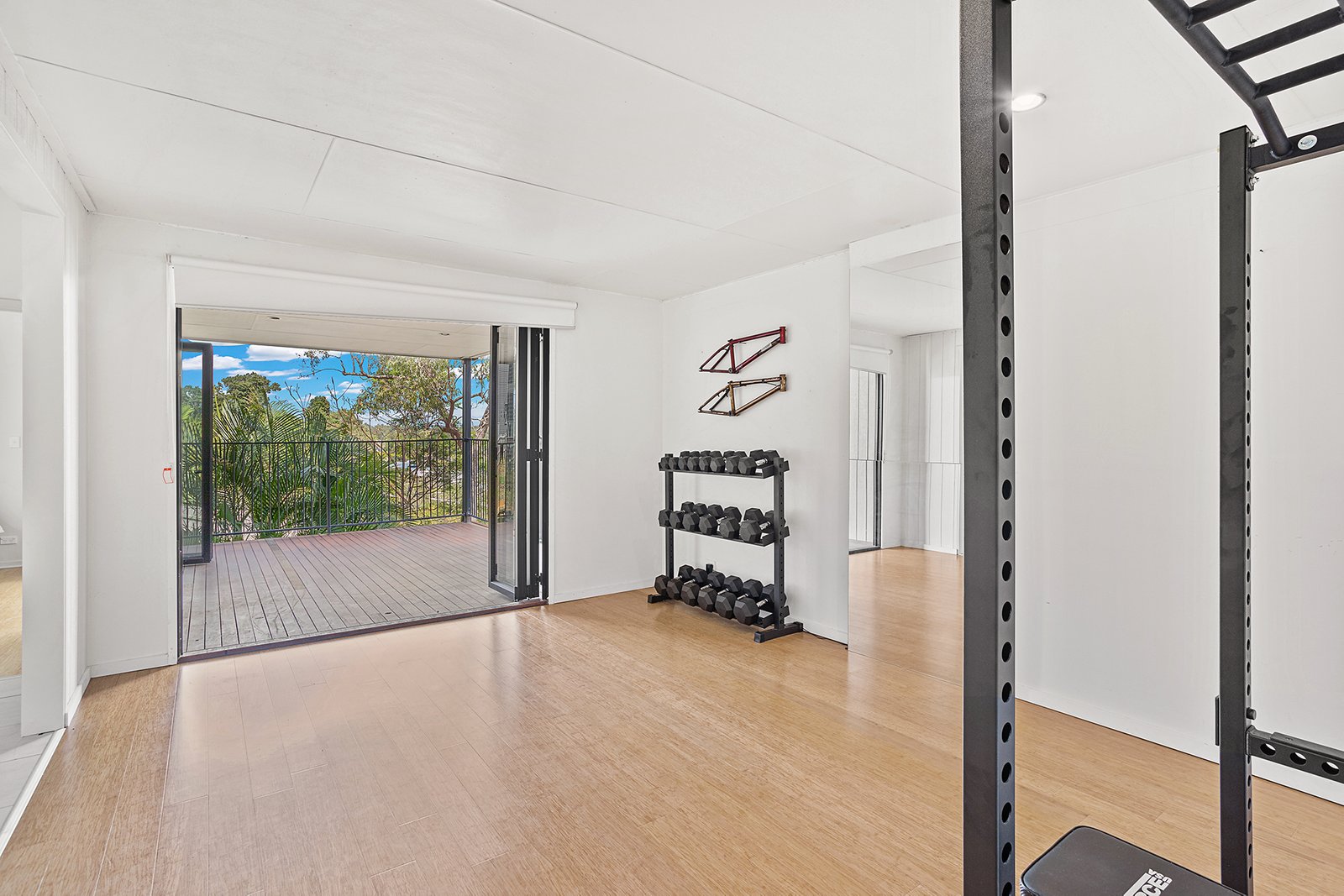 20 Whitehaven Crescent CANNONVALE 17