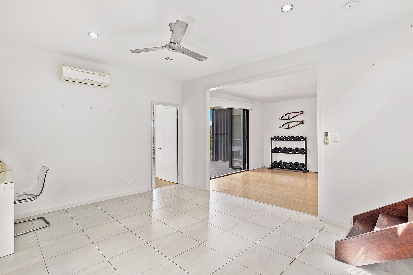 20 Whitehaven Crescent CANNONVALE 18