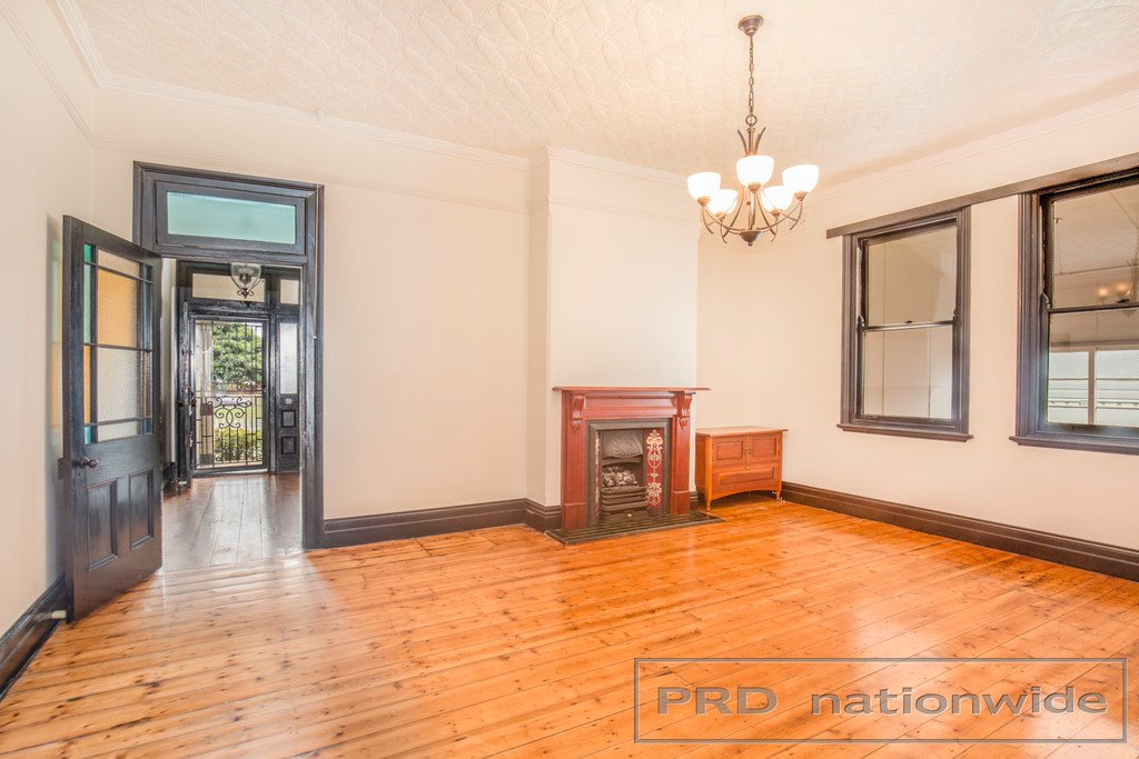 20 William Street EAST MAITLAND 2