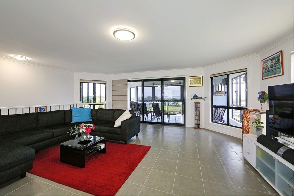 20 Woongoolbver Court RIVER HEADS 11