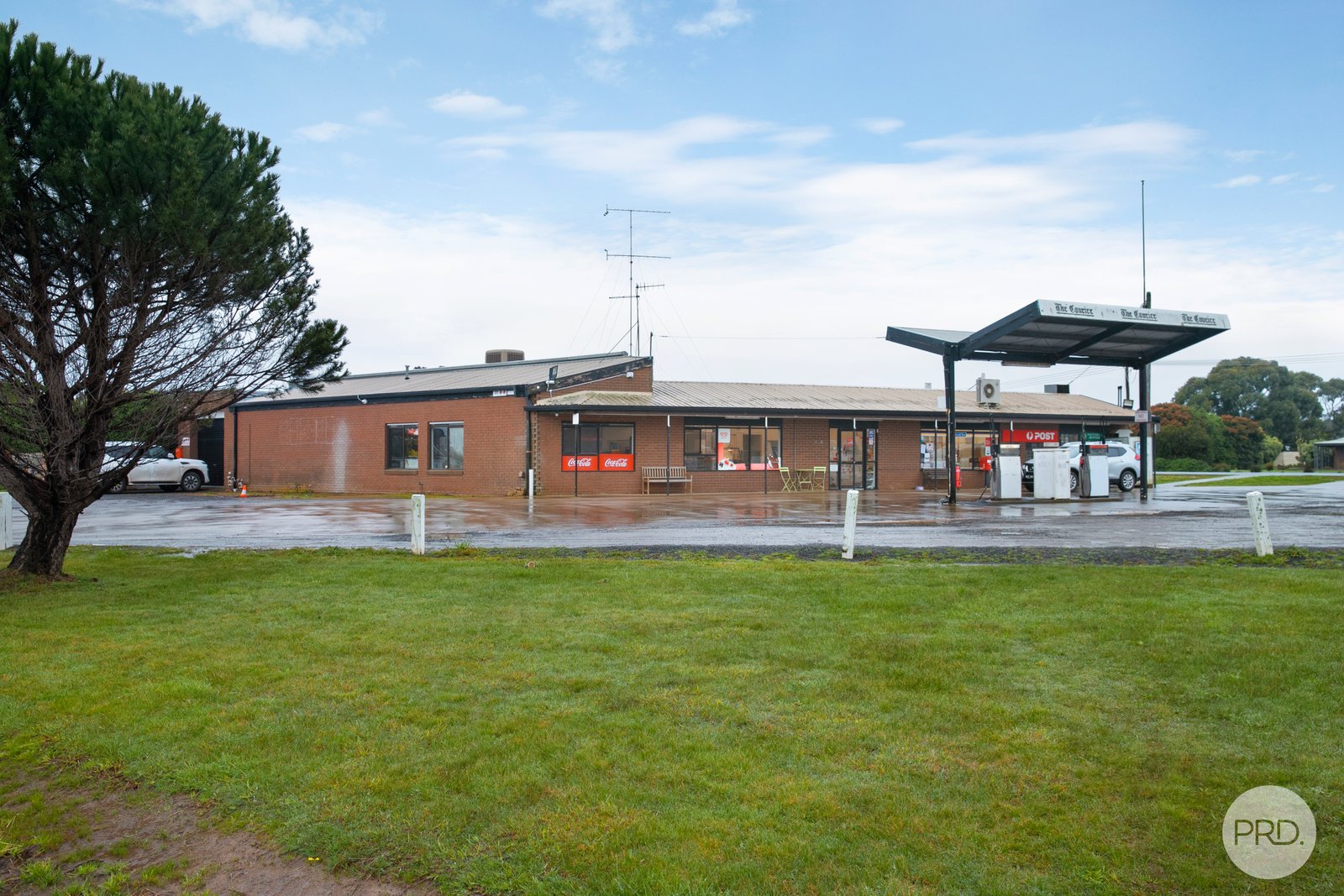 200-202 Howe Street MINERS REST 4