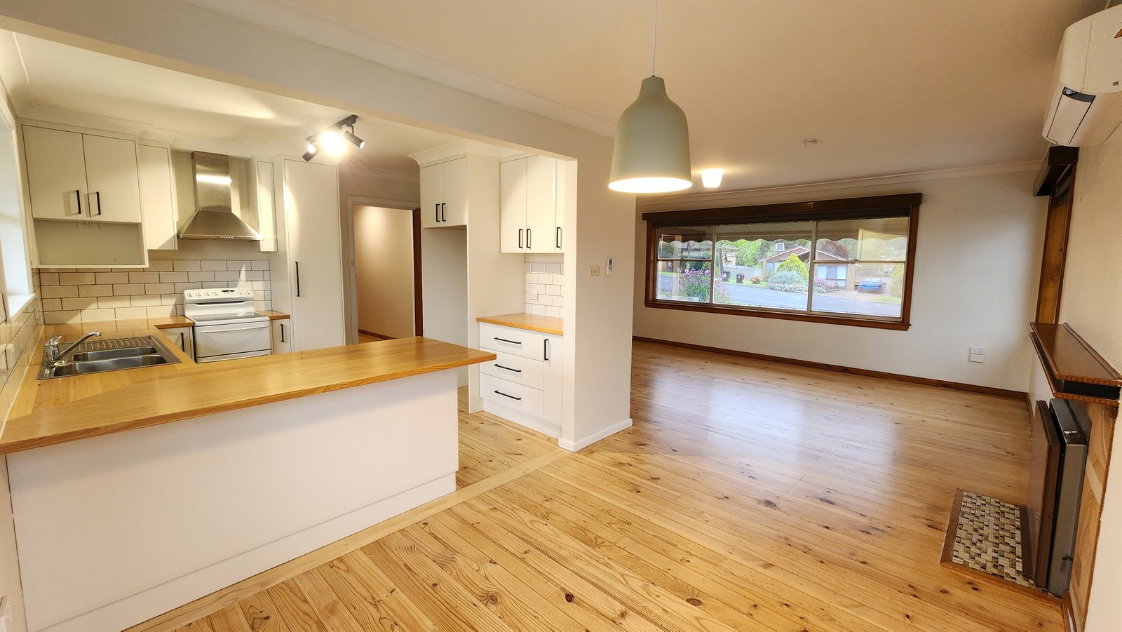 200 Capper Street TUMUT 1